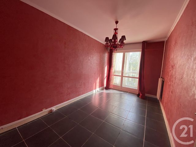 Appartement F3 à louer - 3 pièces - 71.2 m2 - LES PAVILLONS SOUS BOIS - 93 - ILE-DE-FRANCE - Century 21 Ricard Immobilier