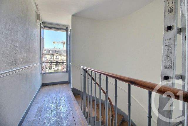 Appartement F2 à vendre - 2 pièces - 37.7 m2 - PANTIN - 93 - ILE-DE-FRANCE - Century 21 Ricard Immobilier