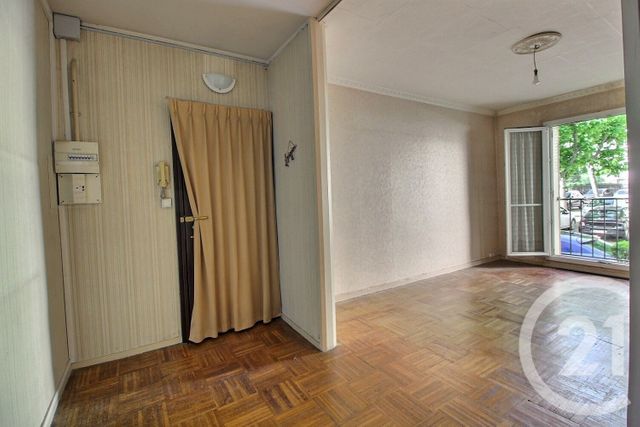 Appartement F3 à vendre - 3 pièces - 50.05 m2 - PANTIN - 93 - ILE-DE-FRANCE - Century 21 Ricard Immobilier