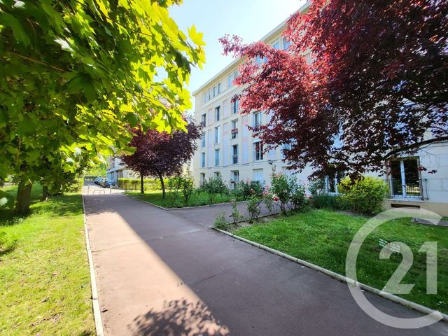 Appartement F3 à vendre - 3 pièces - 50.05 m2 - PANTIN - 93 - ILE-DE-FRANCE - Century 21 Ricard Immobilier