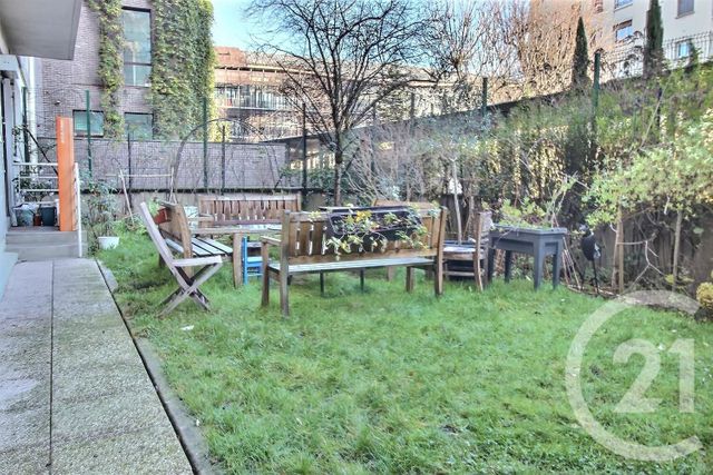 Appartement F2 à vendre - 2 pièces - 46.82 m2 - PANTIN - 93 - ILE-DE-FRANCE - Century 21 Ricard Immobilier