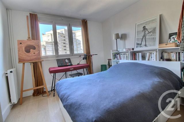 Appartement F2 à vendre - 2 pièces - 46.82 m2 - PANTIN - 93 - ILE-DE-FRANCE - Century 21 Ricard Immobilier