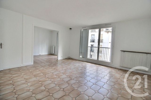 Appartement F4 à vendre - 4 pièces - 90.24 m2 - PANTIN - 93 - ILE-DE-FRANCE - Century 21 Ricard Immobilier