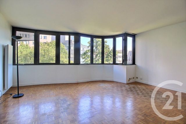 Appartement F3 à vendre - 3 pièces - 70.45 m2 - PANTIN - 93 - ILE-DE-FRANCE - Century 21 Ricard Immobilier