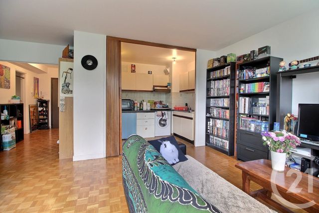 Appartement F3 à vendre - 3 pièces - 70.45 m2 - PANTIN - 93 - ILE-DE-FRANCE - Century 21 Ricard Immobilier