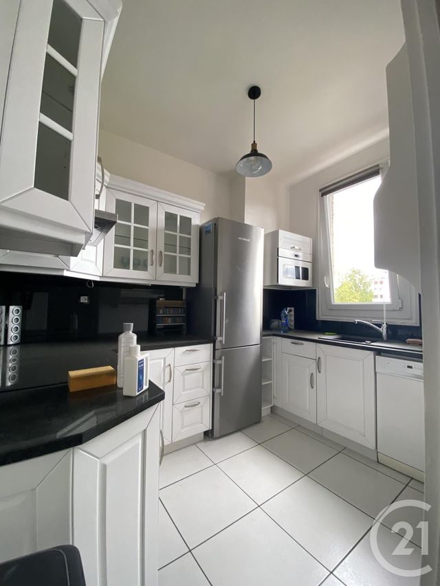 Appartement F3 à louer - 3 pièces - 69.4 m2 - LES PAVILLONS SOUS BOIS - 93 - ILE-DE-FRANCE - Century 21 Ricard Immobilier