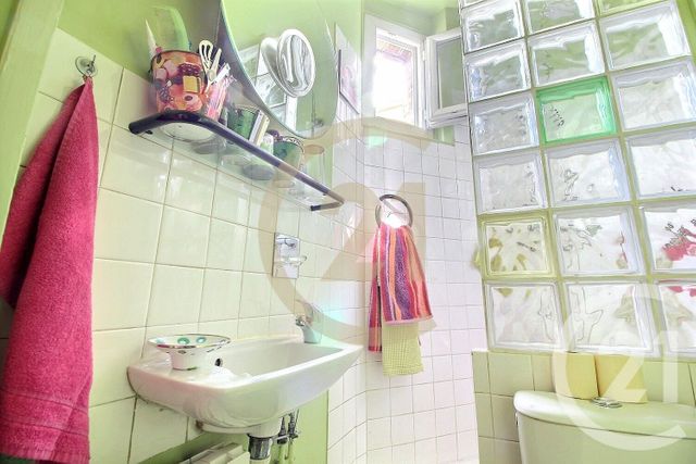 Appartement F3 à vendre - 3 pièces - 43.65 m2 - PANTIN - 93 - ILE-DE-FRANCE - Century 21 Ricard Immobilier