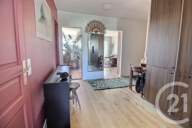Appartement F3 à vendre - 3 pièces - 61.0 m2 - PANTIN - 93 - ILE-DE-FRANCE - Century 21 Ricard Immobilier