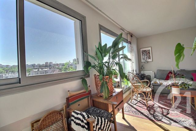 Appartement F3 à vendre - 3 pièces - 61.0 m2 - PANTIN - 93 - ILE-DE-FRANCE - Century 21 Ricard Immobilier