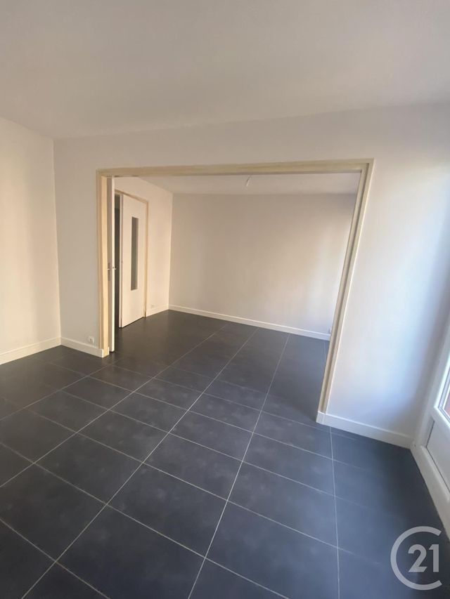 Appartement F3 à louer - 3 pièces - 44.43 m2 - ROSNY SOUS BOIS - 93 - ILE-DE-FRANCE - Century 21 Ricard Immobilier