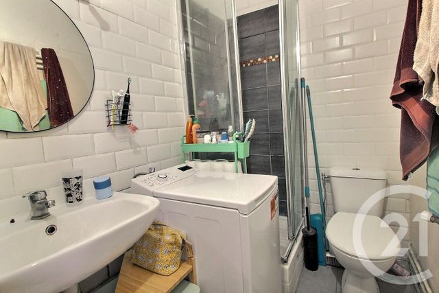 Appartement F2 à vendre - 2 pièces - 26.74 m2 - PANTIN - 93 - ILE-DE-FRANCE - Century 21 Ricard Immobilier